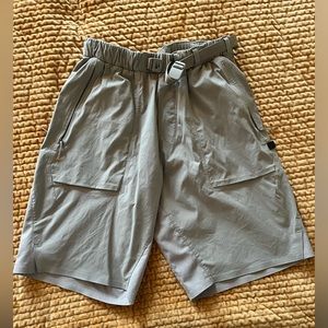 Men’s lululemon shorts. Like new. No rips, holes, or stains.